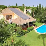 Beachside 4 Beds Cozy Villa, 700M Las Canas Beach!