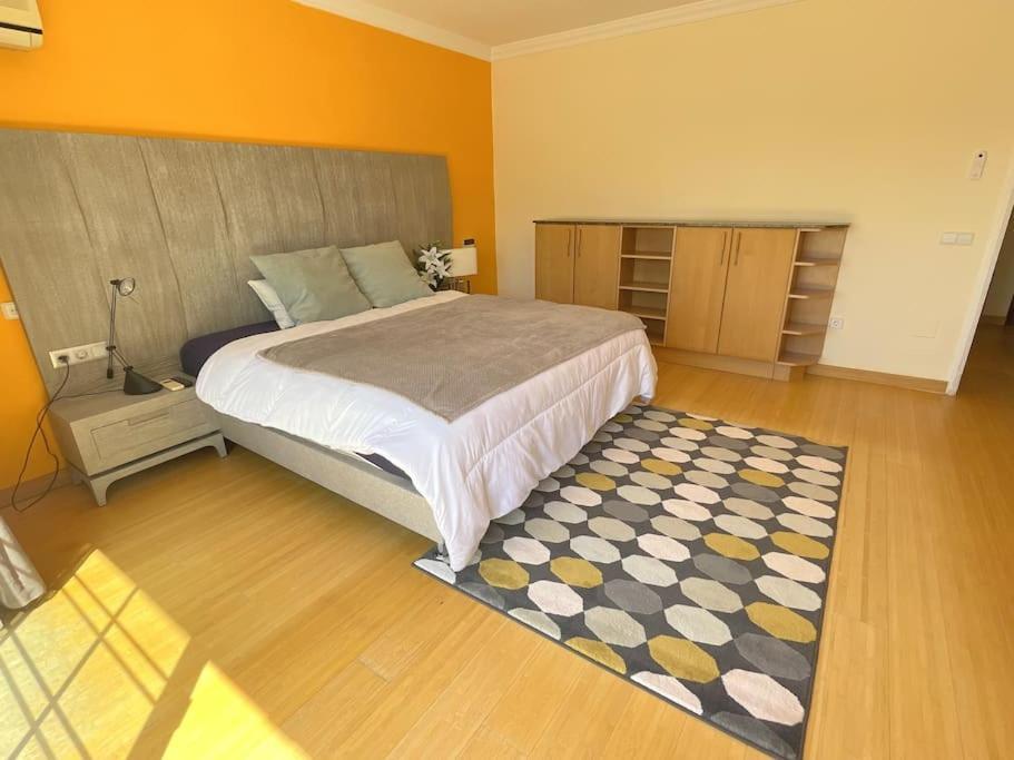 Beachside 4 Beds Cozy Villa, 700m Canas Beach! Marbella