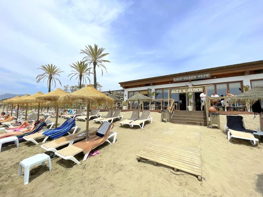 Beachside 4 Beds Cozy Villa, 700m Canas Beach! Villa