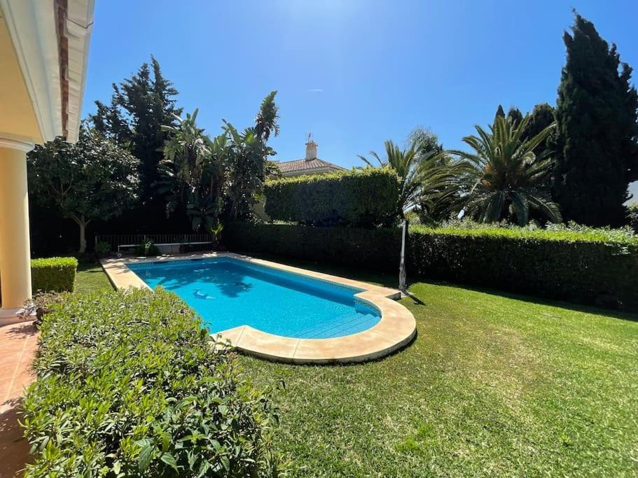 Beachside 4 Beds Cozy Villa, 700m Canas Beach! *